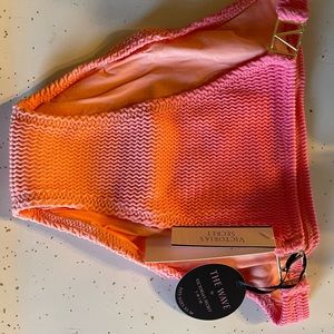 Women’s XS-M Victoria secret swim bottoms